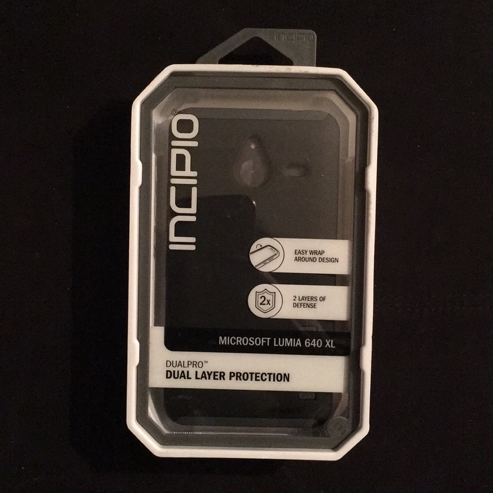 Black INCIPIO® Microsoft Lumia 640 XL phone case